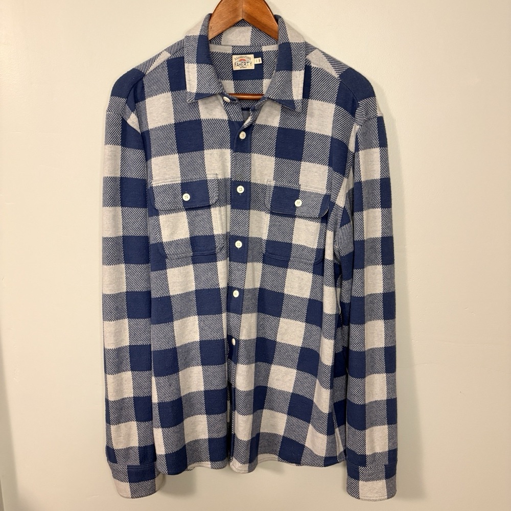 Faherty Men's Legends Sweater Shirt L Blue Plaid Button-Up Flannel